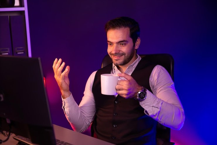 Permainan live dealer dengan pemandu profesional